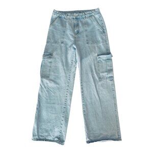 High-Waisted Wide-Leg Cargo Jeans (30)